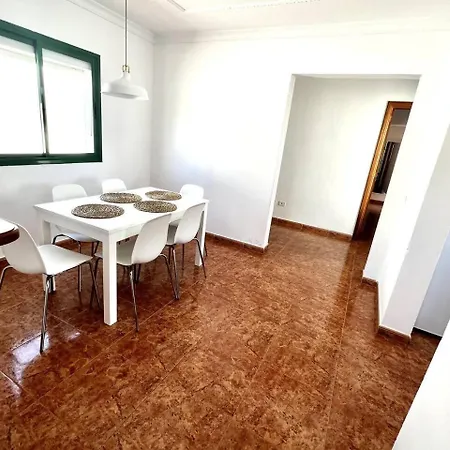 Kalendra Jable Amplia Y Tranquila Cerca Del Mar Nyaraló Guatiza